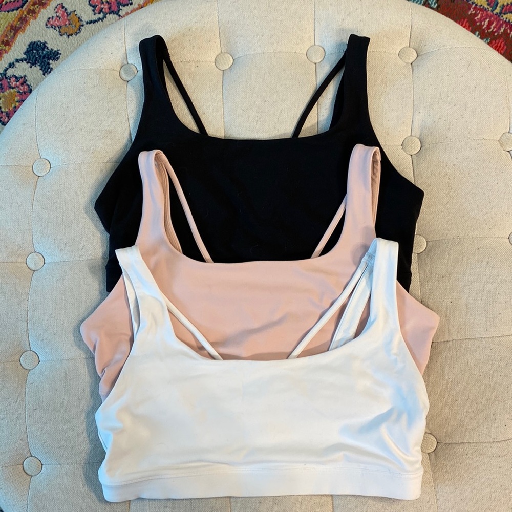Athleta Exhale Bras (3) sz L